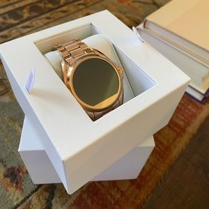 Michael Kors Access Watch
